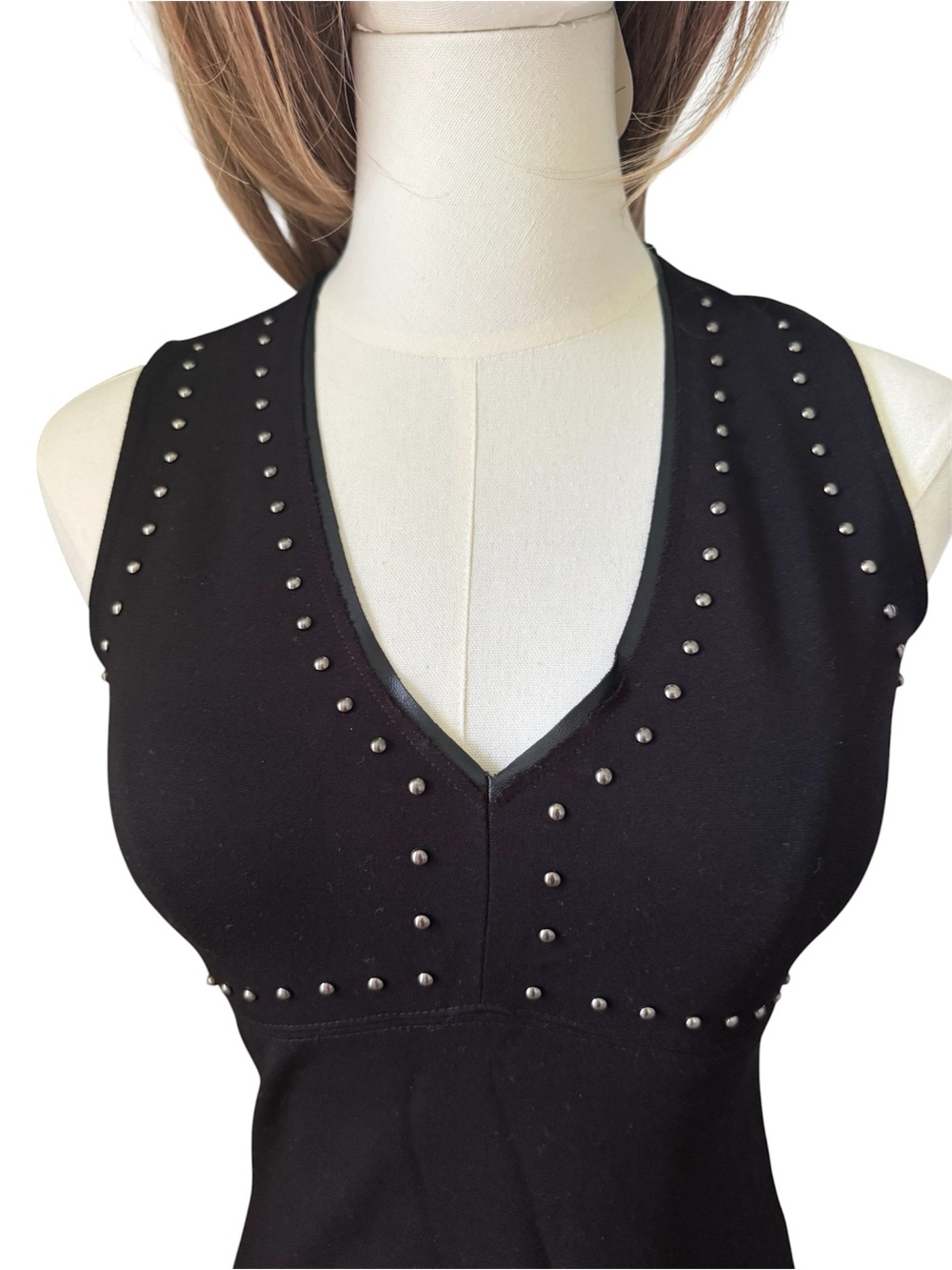 Suzy Shier Black Studded V-Neck Sleeveless Top